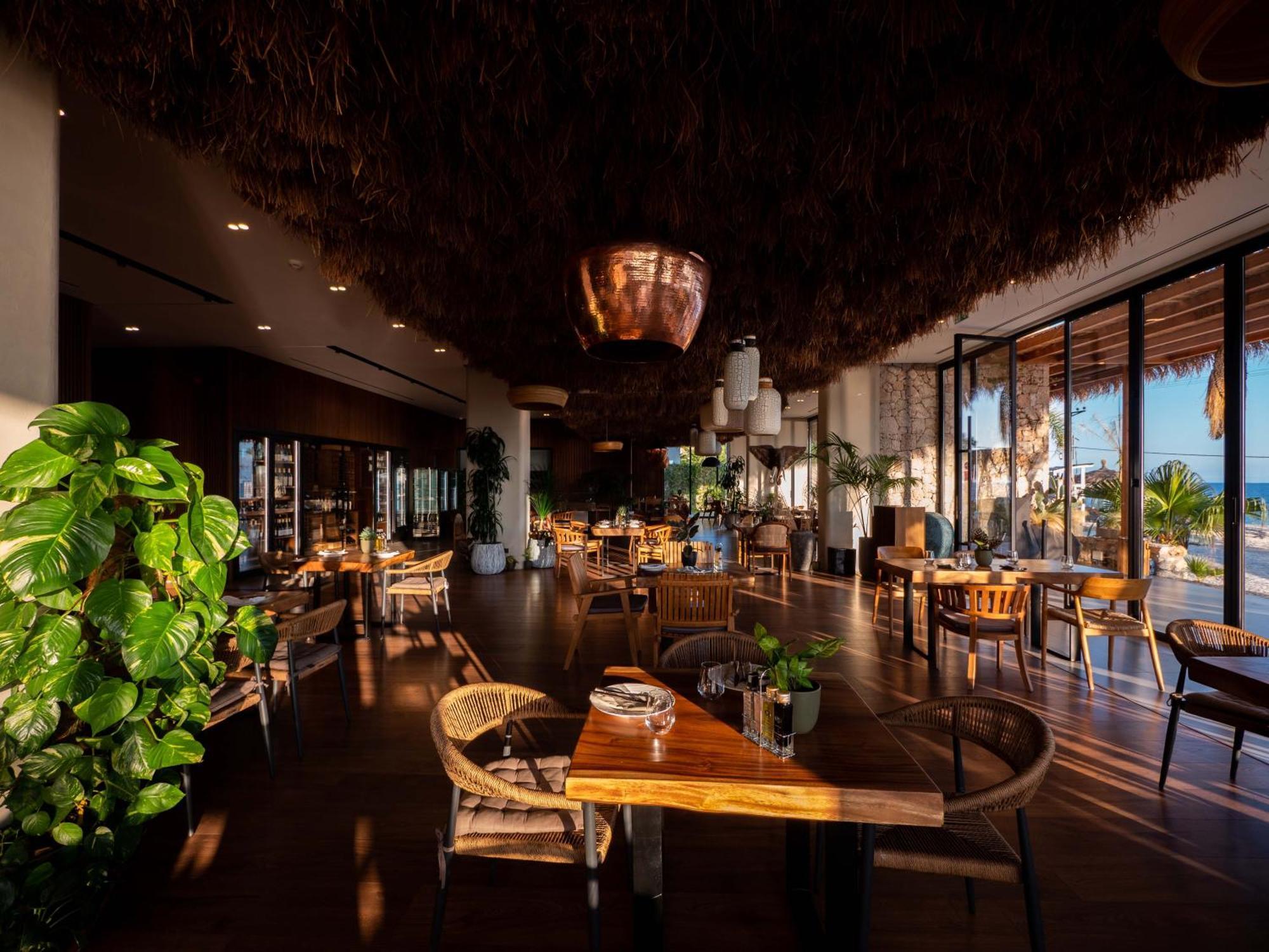 La Brisa Boutique Hotel Dhërmi Eksteriør billede