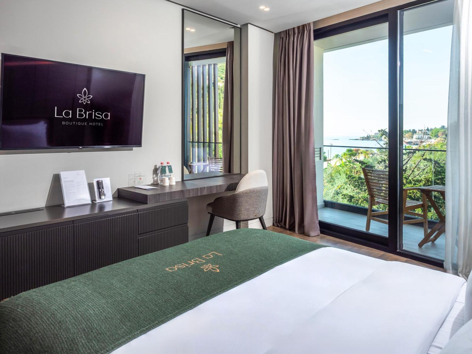 La Brisa Boutique Hotel Dhërmi Eksteriør billede