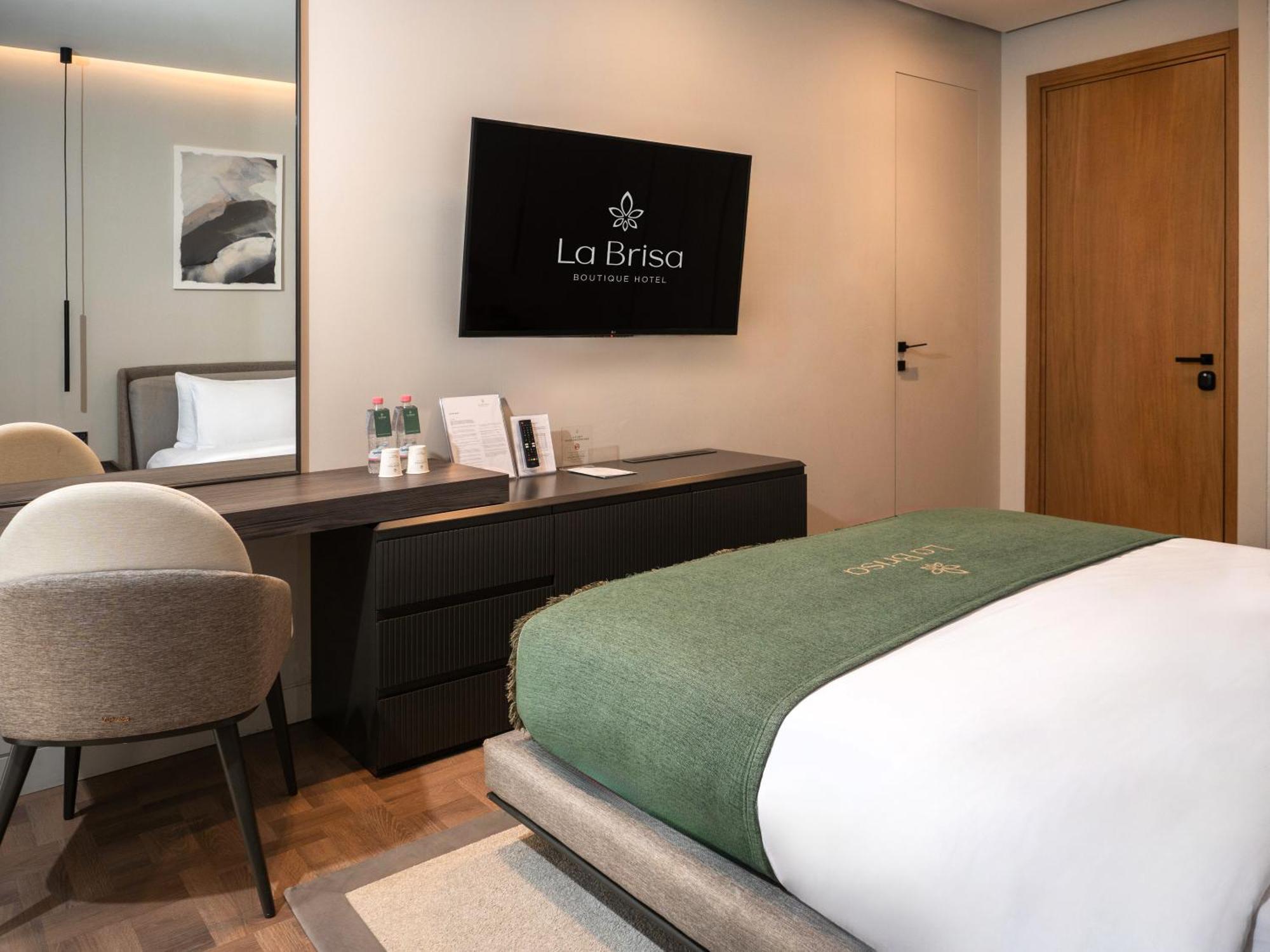 La Brisa Boutique Hotel Dhërmi Eksteriør billede
